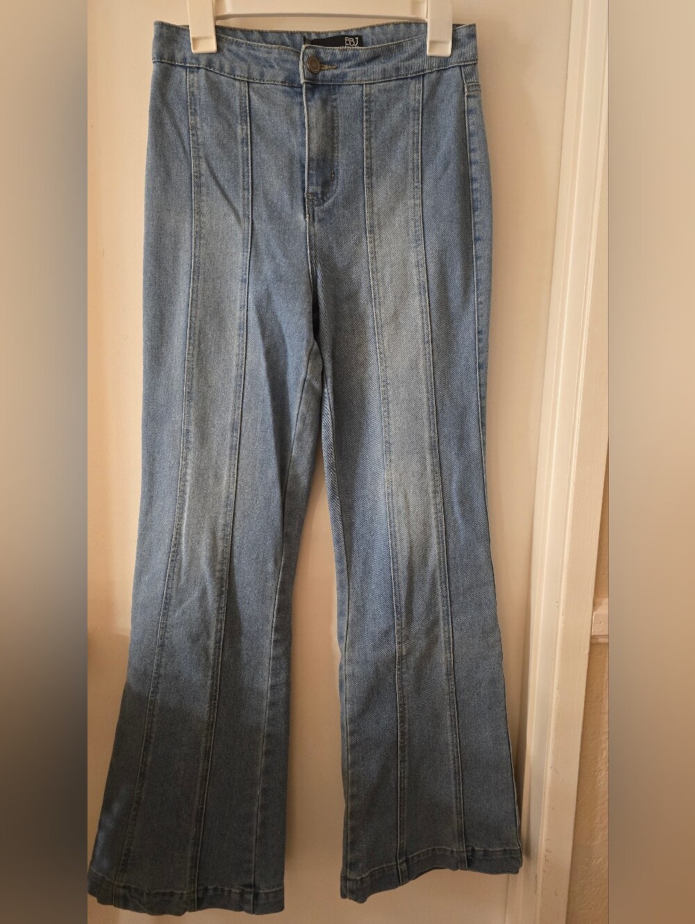 Women's Light Blue Flare Jeans with Vertical Seams